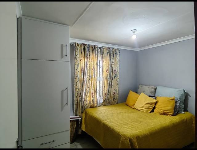 2 BEDROOM SEMI DETACHED FOR SALE IN HIGHBURY PARK
